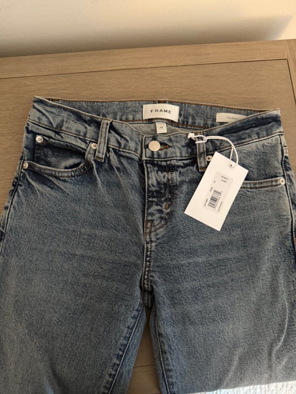 Frame The Rodeo Jeans (NWT) - Picture 3 of 5